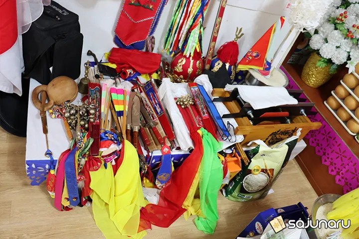 사주나루 신하율