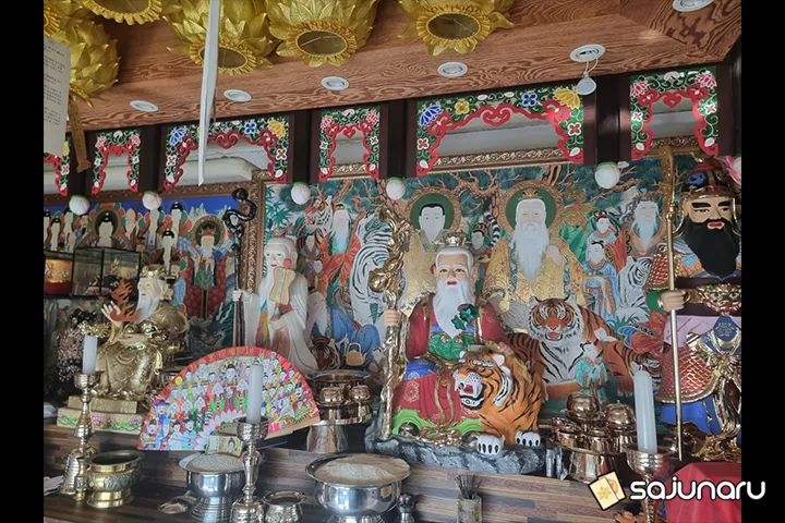 사주나루 흰돌보살