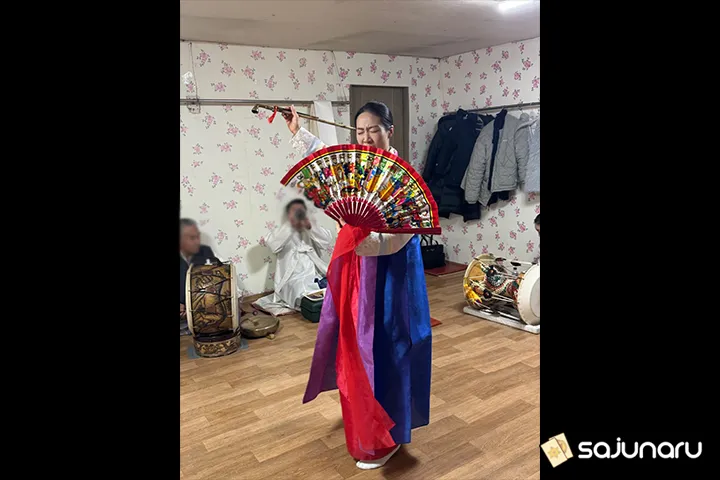 사주나루 김만신