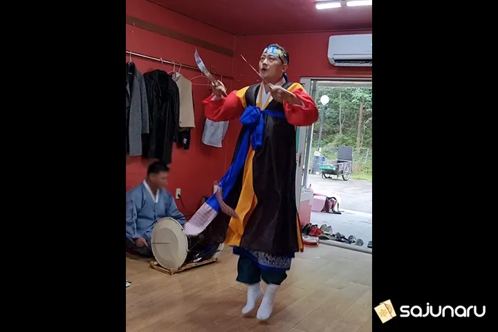 사주나루 바우도사