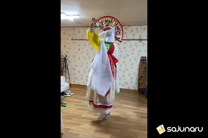 사주나루 최신월